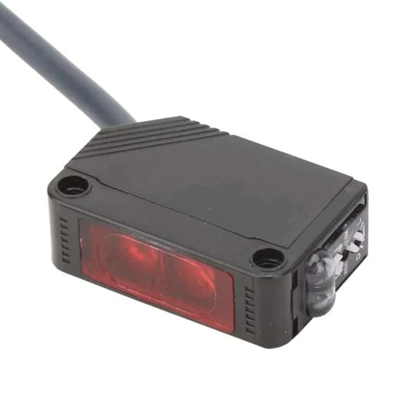OMRON E3Z-D62 100 MA MAX Output 12 VDC to 24 VDC PHOTOELECTRIC Sensor - Image 2
