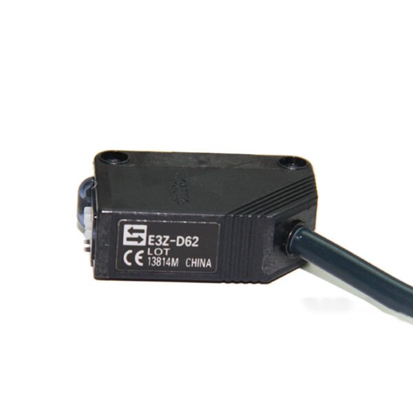 OMRON E3Z-D62 100 MA MAX Output 12 VDC to 24 VDC PHOTOELECTRIC Sensor - Image 3