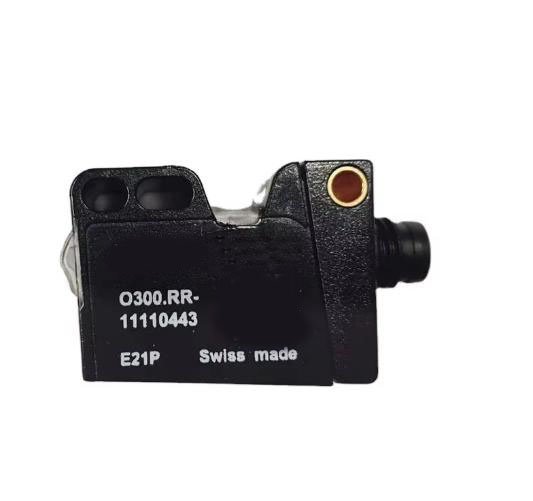 Baumer O300-GR (11110414) Diffuse Photoelectric Sensor - Image 2